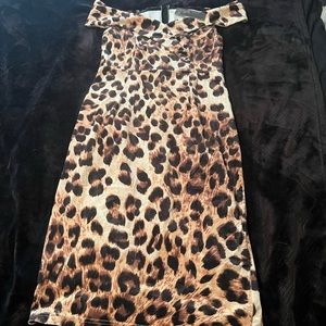 Women’s pinup style dress